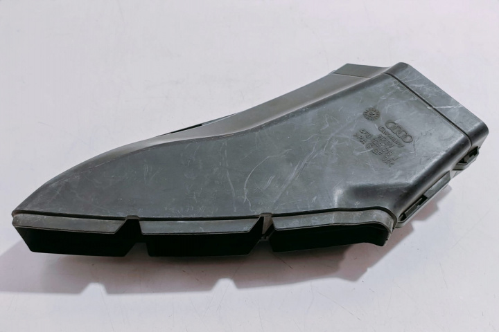 Tubulatura aer 4F0129618J Audi A6 4F/C6 [2004 - 2008]