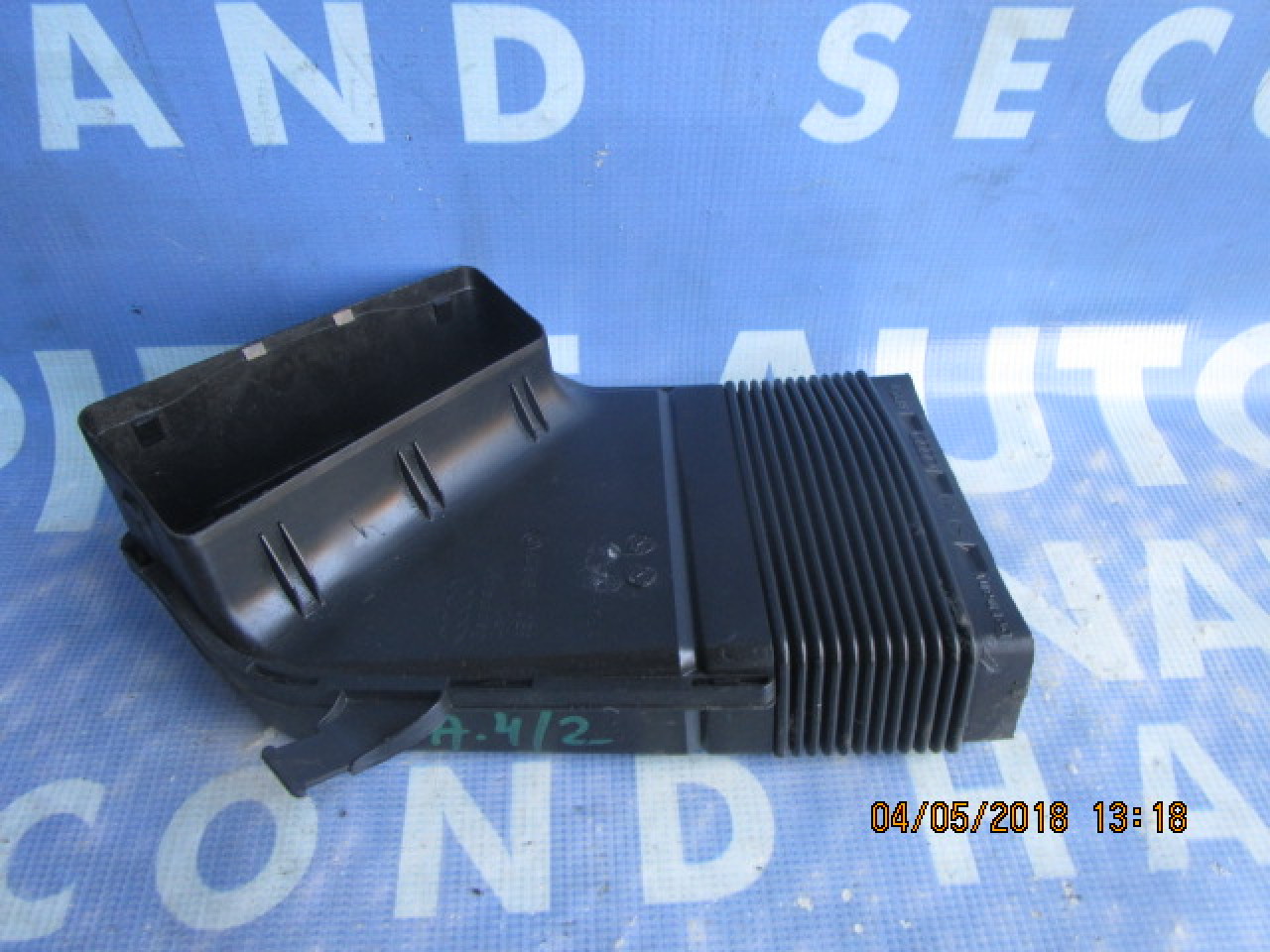 Tubulatura aer Audi A4 2.5tdi Quattro ; 8E0129617