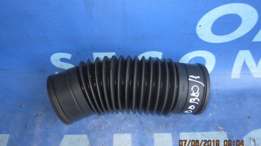 Tubulatura aer Fiat Doblo 1.9d; 46792189 (filtru)