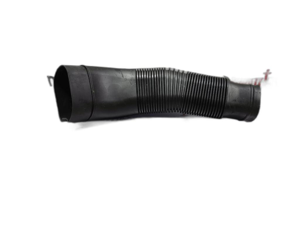 Tubulatura aer Skoda Fabia (6Y2) Hatchback 2006 1.4 TDI SKODA FABIA (6Y2) [ 1999 - 2008 ] OEM 6Q0129618G