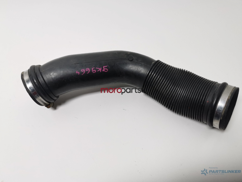 Tubulatura aer Volkswagen Caddy (9K9) 2000 1.9 SDI OEM 6K0129627A