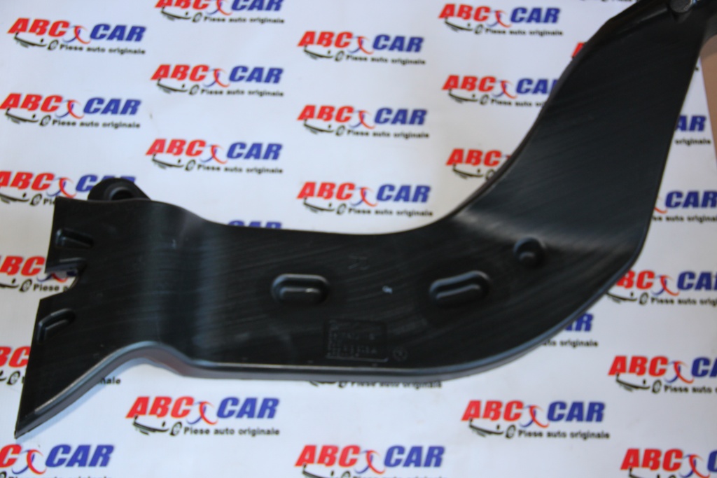 Tubulatura aer VW Tiguan AD1 cod: 5Q0819806A model 2017
