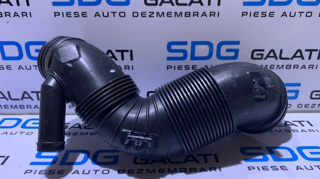 Tubulatura Furtun Conducta Admisie Aer VW Jetta 2.0 TDI BMN BMM 2005 - 2011 Cod 3C0129654P