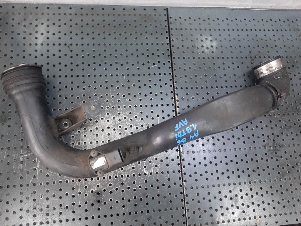Tubulatura furtun intercooler 1.9 tdi avf vw passat b5 audi a4 b6 8e0145762b