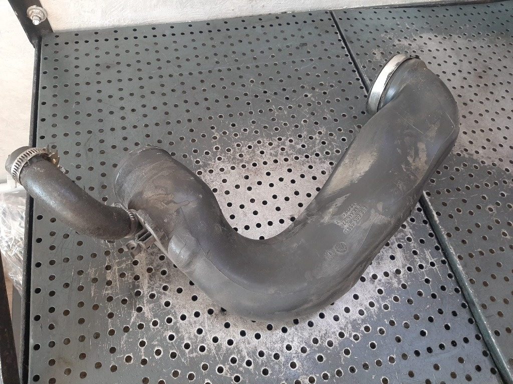 Tubulatura furtun turbo admisie 1.7 cdti z17dtr opel astra h meriva a corsa d 8980055583