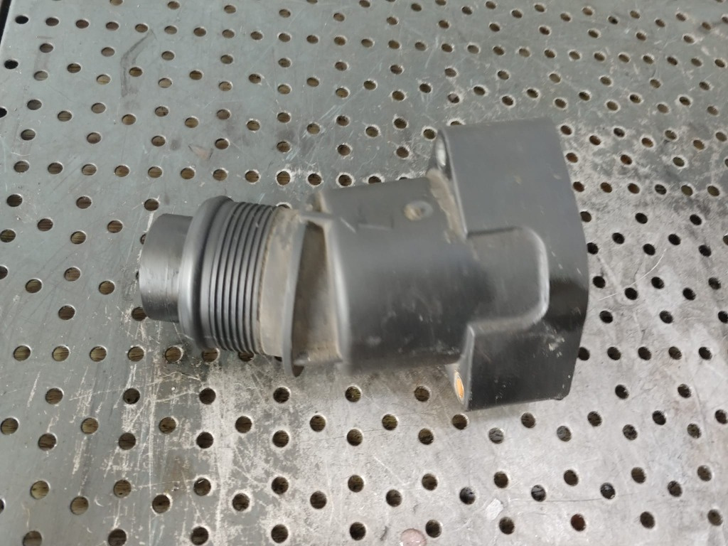 Tubulatura intercooler 2.0 tdi cag audi a4 b8 a6 c6 4f 03l131111g