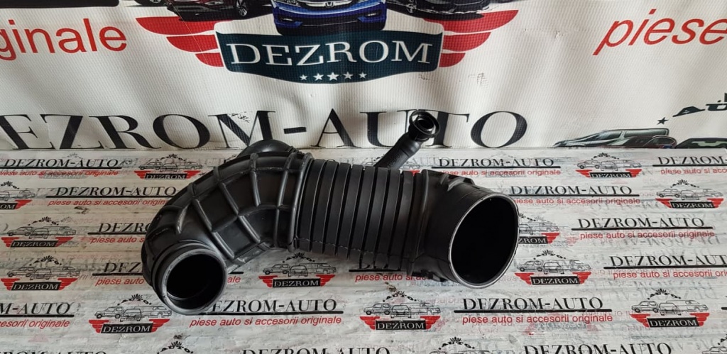 Tubulatura intercooler Audi A4 B7 2.0 TDI 140 CP BPW cod piesa 8e0129615j