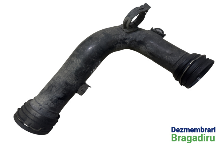 Tubulatura intercooler Cod: 1K0145770D 1K0145770D Volkswagen VW Passat B6 [2005 - 2010] Sedan 4-usi 2.0 TDI MT (140 hp) Cod motor BKP, Cod culoare LC9X