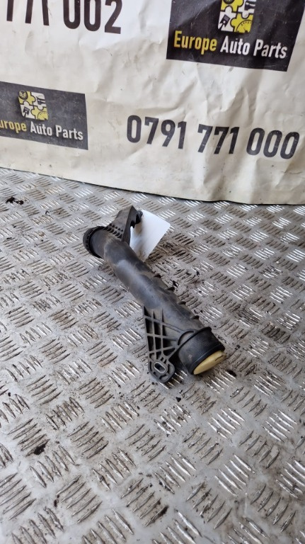 Tubulatura intercooler Dacia Duster 1.5 dCi 4x4 an 2015 cod 144609034R