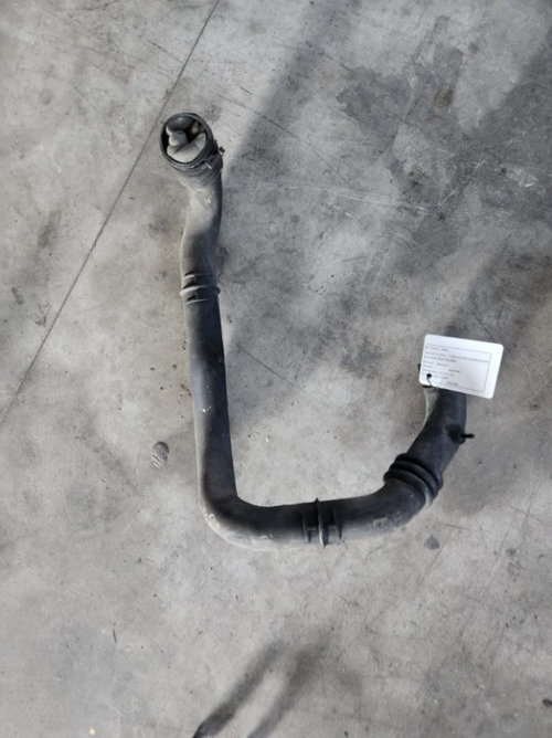 Tubulatura intercooler Renault Master 2.5 DCI tip motor G9U650 , an fabricatie 2009 cod 8200382483