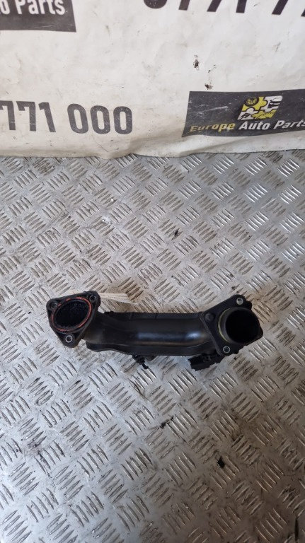 Tubulatura intercooler Volvo V70 1.6 d an de fabricatie 2012 cod 9674942380 / 9663480880