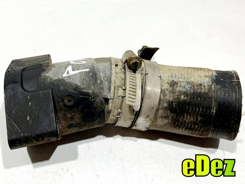 Tubulatura turbo Volkswagen Passat B7 (2010-2014) 2.0 tdi CBBB; CFF; CGL; CFH; CFG; CAY; CAGA 03L131111G