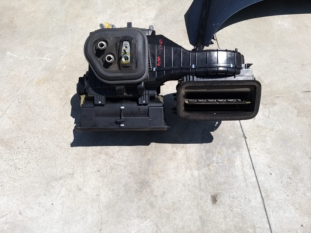 Tulumba aer bord 1.7 cdti opel astra j 13303352 25020134