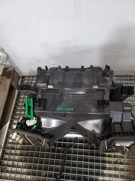 Tulumba aer bord bmw seria 5 e60 707441506