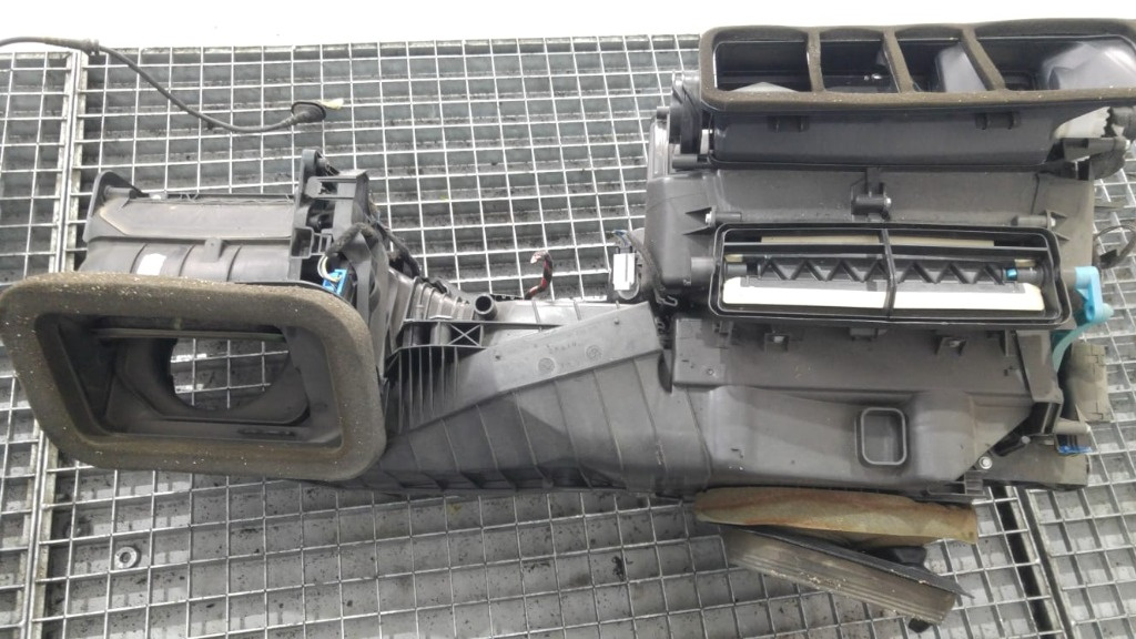 Tulumba aer bord seat leon 1p1 2.0 tdi 1p1820003af