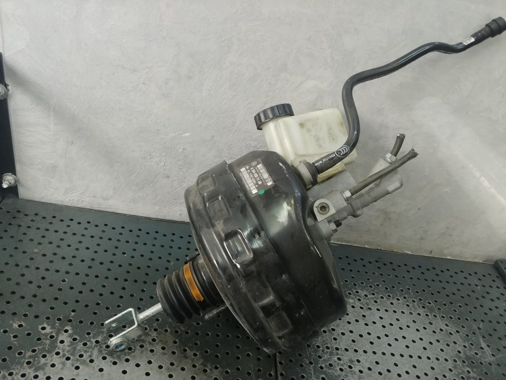 Tulumba pompa servofrana mercedes c-class w204 a2044301130