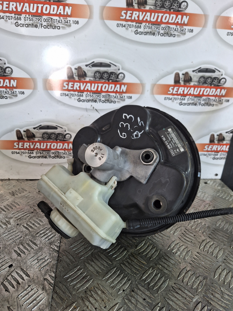 Tulumba servofrana Audi Q5 (2008-2012) [8R] 2.0 Motorina 2008, 8R0612103A