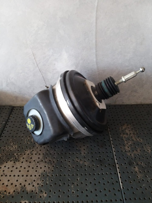 Tulumba servofrana cu pompa 2.0 tdi audi a4 b9 8w 8w0612103g