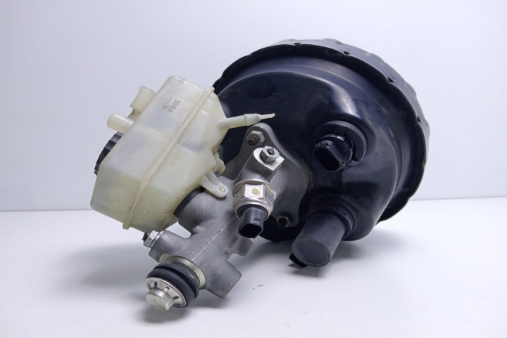 Tulumba servofrana cu pompa centrala A0054304730 Mercedes-Benz C-Class W203 [2000 - 2004]