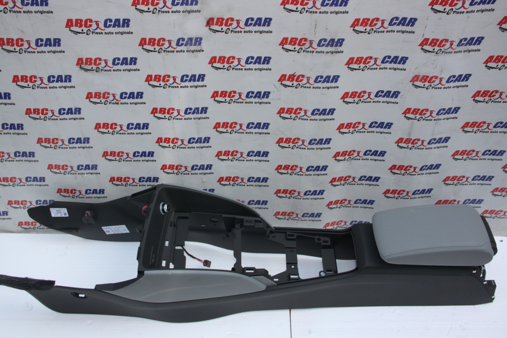 Tunel central si cotiera Audi A3 8V cod: 8V1863241J model 2016