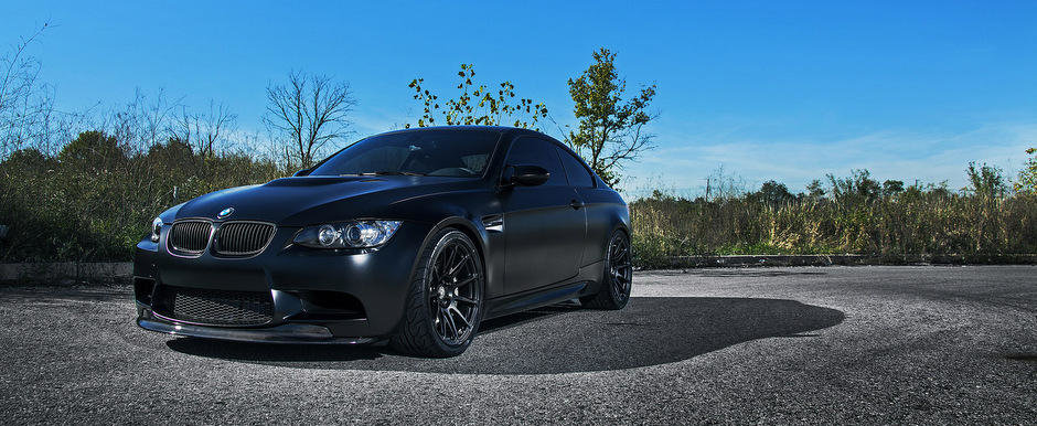 Tuning BMW: IND ia la modificat editia speciala M3 Frozen Black