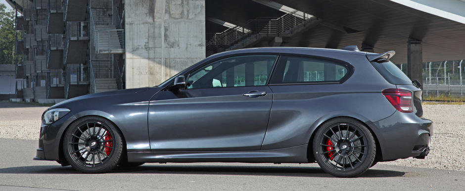 Tuning BMW: Tuningwerk transforma noul M135i in arma perfecta pentru circuit