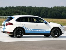 Tuning electrizant: SpeedART modifica noul Porsche Cayenne S Hybrid