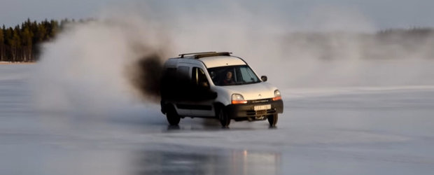 Tuning mai nebun ca asta nu ai vazut: Renault Kangoo cu motor de Mercedes si 500 de cai putere