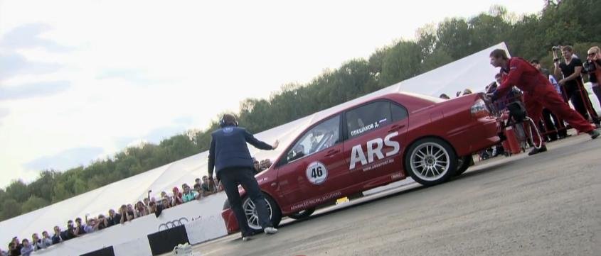 Tuning Mitsubishi: Lancer de 1100 cp si 9 secunde pe sfertul de mila Tuning Mitsubishi: Lancer de 1100 cp si 9 secunde pe sfertul de mila