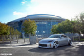 Tuning Nissan: 350Z Twin-Turbo, generatia Stance, culcata pe asfalt