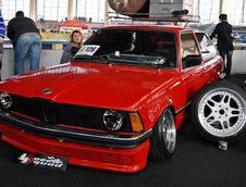 tuning show car