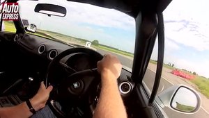 Tuning vs. Stock: Duel intre un MX-5 modificat si un Boxster standard 2