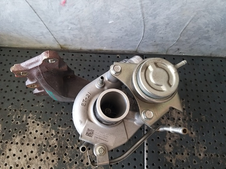 Turbina 0.9 b renault clio 4 144108035r 8201234380 4937318402