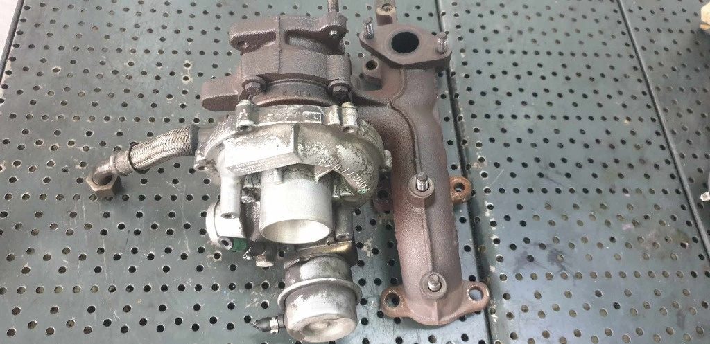 Turbina 1.4 tdi bnm seat cordoba ibiza skoda fabia vw polo 9n 045253019g