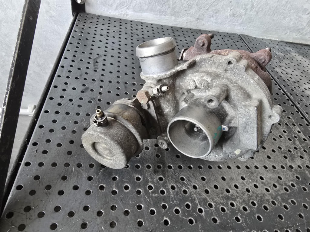 Turbina 1.4 tdi vw polo 9n seat ibiza skoda fabia cordoba 045145701