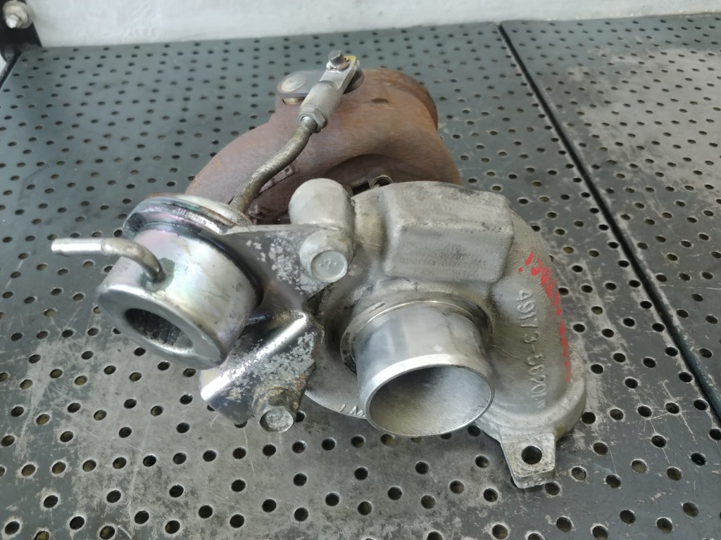 Turbina 1.6 d peugeot partner 307 207 308 citroen xsara picasso c4 ford fiesta 6 49173-07507 9685293080