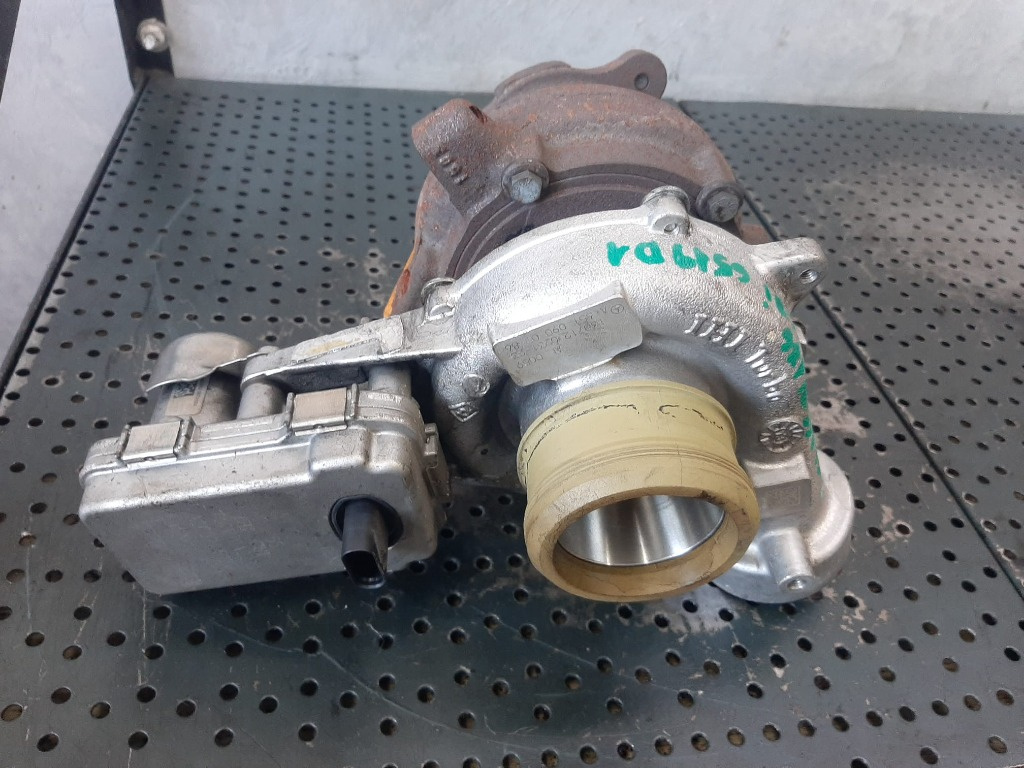Turbina 1.8 cdi 651901 mercedes a-class w176 b-class w246 cla gla a6510900786