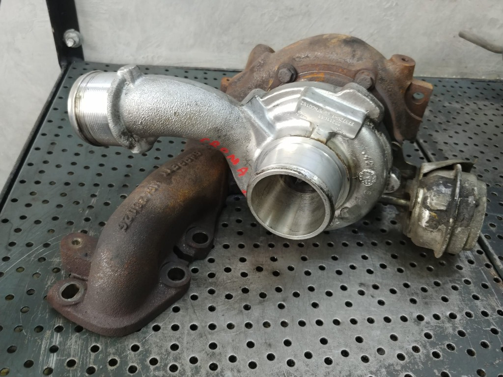 Turbina 1.9 d 150 cp 939a2000 fiat croma opel astra h zafira 55211063 773720-1