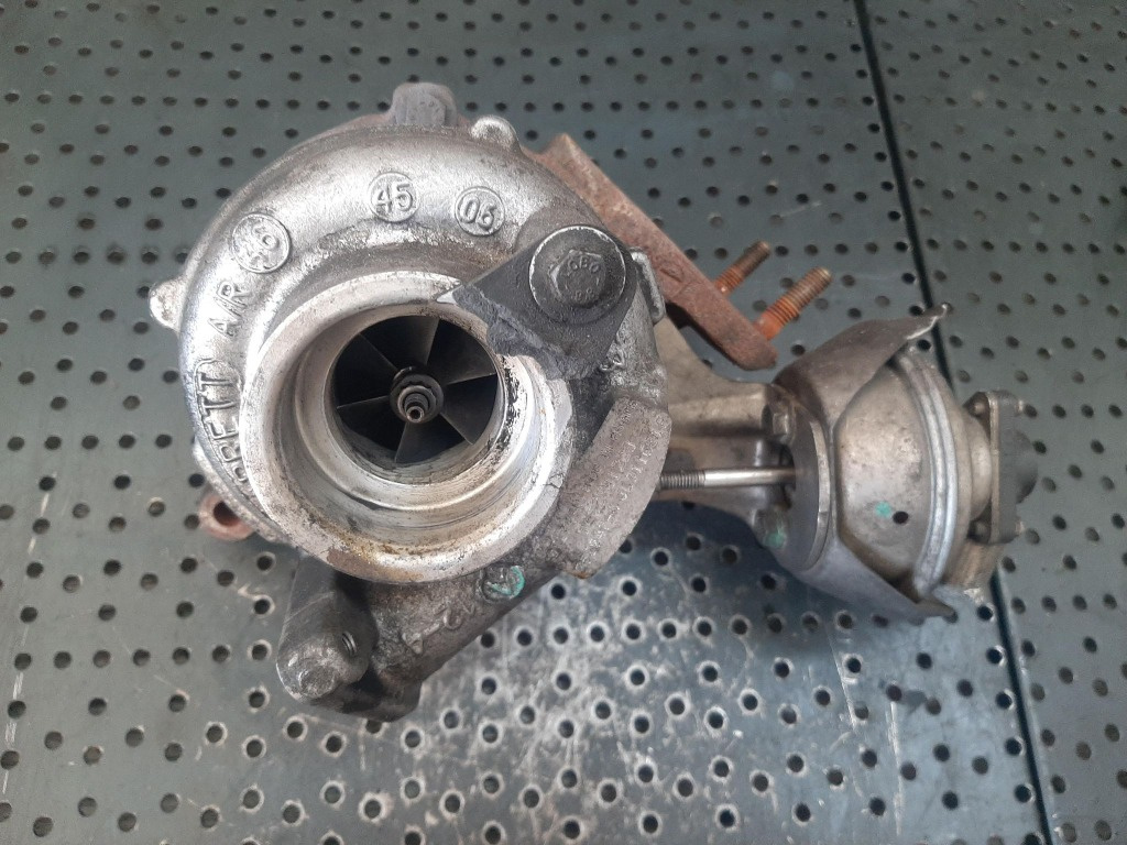 Turbina 2.0 hdi citroen c4 c5 peugeot 307 308 407 508 607 9662301280