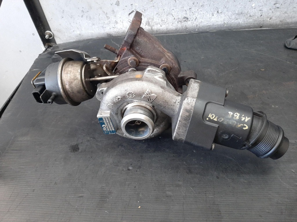Turbina 2.0 tdi cag audi a4 b8 audi a6 4f 03l145702d