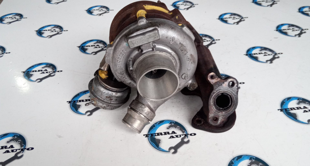 Turbina 8200347344 Renault Megane II 2.0 DCI cod motor M9R an fab. 2005 - 2008