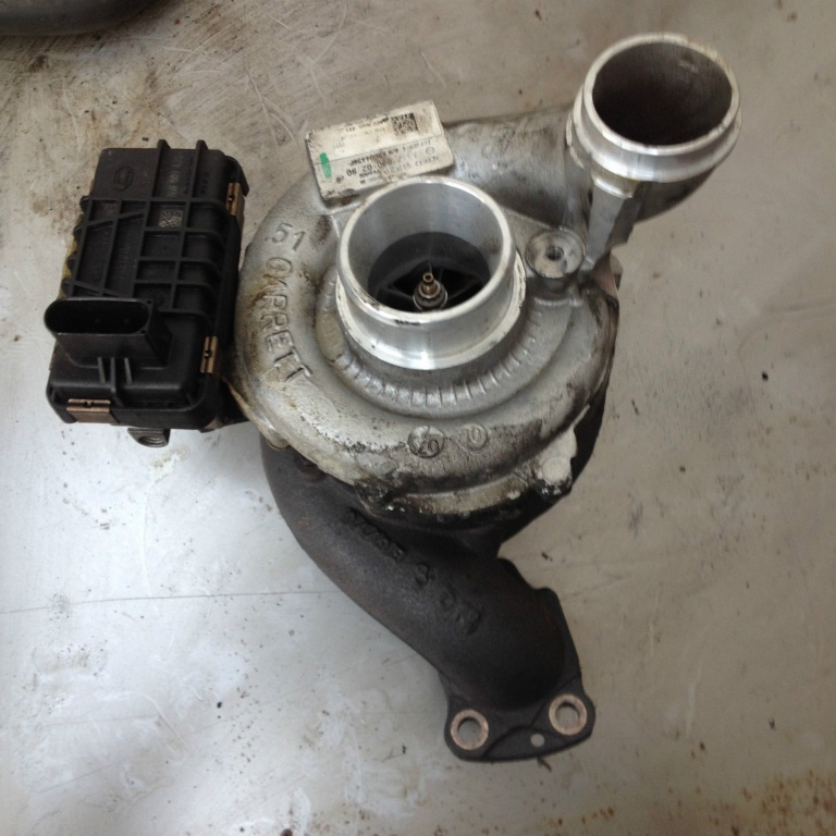 Turbina A6420900280 Mercedes CLS W219 3.0 cdi