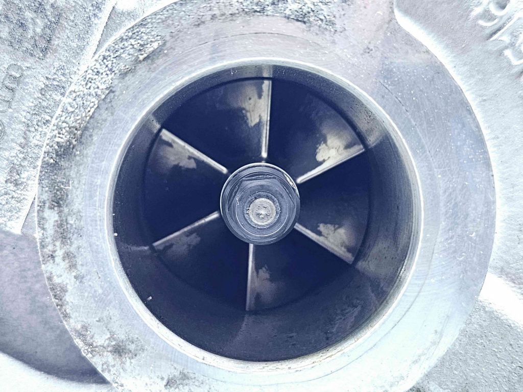Turbina Audi A4 (8W2, B9) [Fabr 2015-2023] 04L253019A 2.0 TDI DEUA 110KW / 150CP