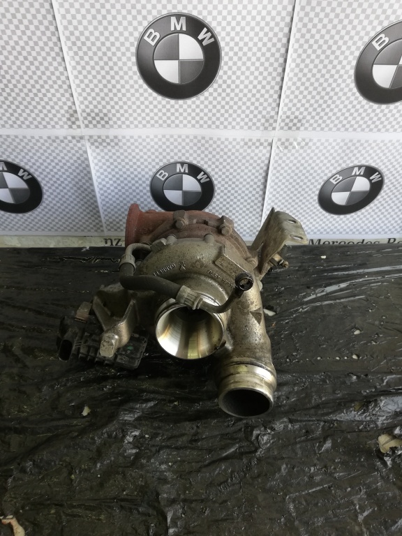 Turbina BMW Seria 7 F01 730d