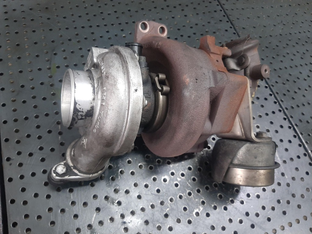 Turbina citroen c3 1.4 hdi 8hy 9655673080