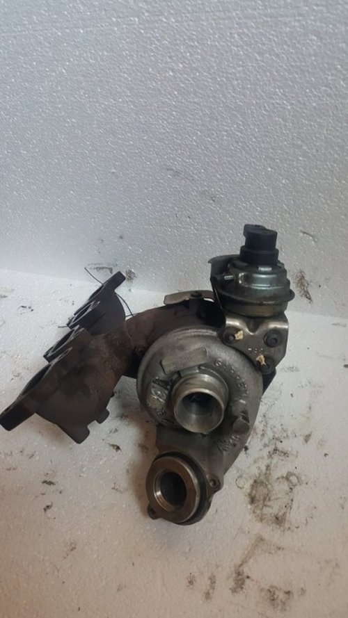 Turbina cod 03l253016t skoda superb II 1.6 tdi