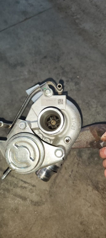 Turbina Dacia Logan 0.9 TCE H4B408 an 2017 2018 2019 2020 cod 144108035R / 8201234380