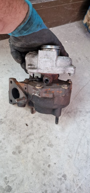Turbina Defecta Audi 2.0TDI CGLC 177CP 03L145701E BV43A-0189