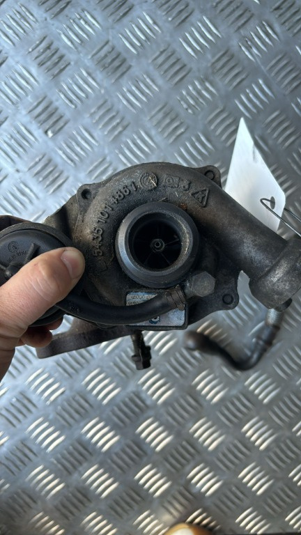 Turbina Ford Fiesta 5 1.4 TDCI an fab. 2005 cod piesa 54359700007
