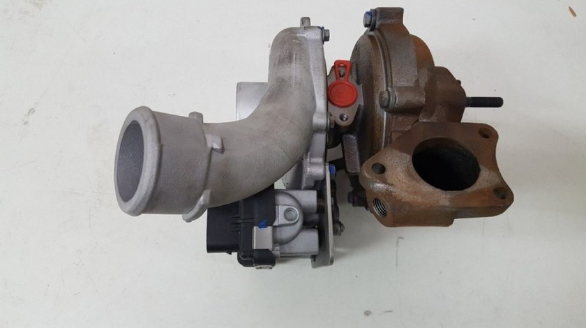 Turbina garrett cod 059145722m vw phaeton 3.0 tdi tip motor cara 233 cai